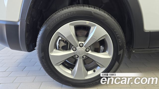 Jeep Cherokee (KL) 2.4 Limited AWD 2022 — фото 5