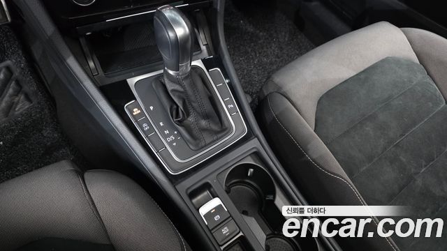 Volkswagen Golf (VII) 2.0 TDI 2015 — фото 9