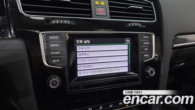 Volkswagen Golf (VII) 2.0 TDI 2015 — фото 16