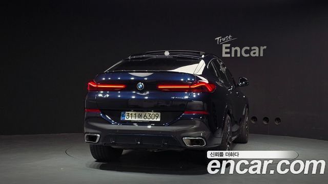BMW X6 (G06) xDrive40i M Sport 2025 — фото 4