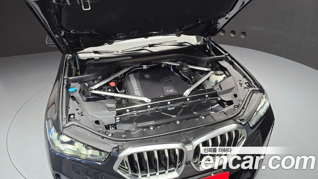BMW X6 (G06) xDrive40i M Sport 2025 — фото 6
