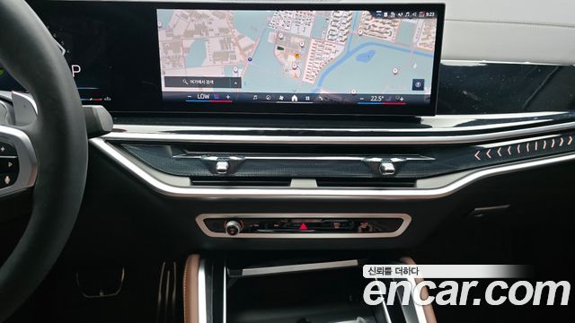 BMW X6 (G06) xDrive40i M Sport 2025 — фото 12