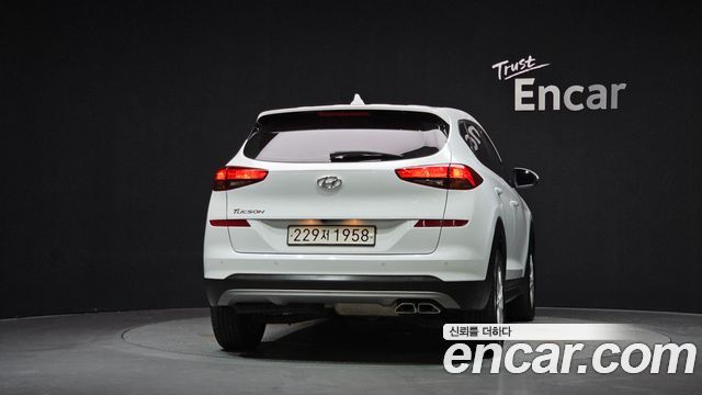 Hyundai Tucson Diesel 2.0 2WD Smart 2020 — фото 4