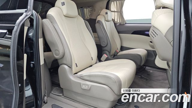 Kia Carnival (IV) Gasoline 9-Seater Hi-Limousine Signature 2023 — фото 11