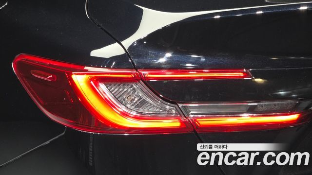 Toyota Camry (XV80) 2.5 XLE Hybrid 2025 — фото 23