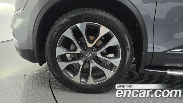Renault Korea QM6 Gasoline 2WD RE Signature 2019 — фото 5