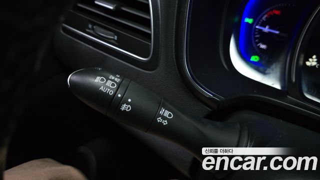 Renault Korea QM6 Gasoline 2WD RE Signature 2019 — фото 30