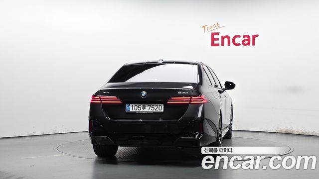 BMW 5 Series (G60) 530i xDrive M Sport 2024 — фото 4