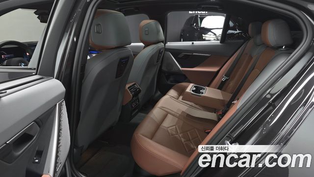 BMW 5 Series (G60) 530i xDrive M Sport 2024 — фото 15