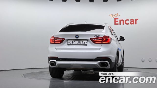 BMW X6 (F16) xDrive 30d 2017 — фото 4