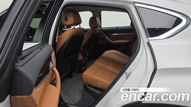 BMW X6 (F16) xDrive 30d 2017 — фото 11