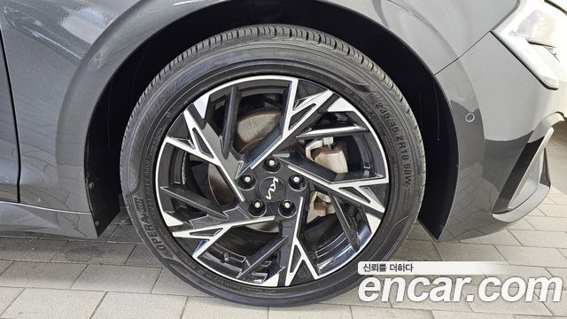 Kia K5 Hybrid (III) Signature 2024 — фото 21