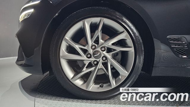 Genesis G70 Shooting Brake Gasoline 2.0T 2WD 2023 — фото 5