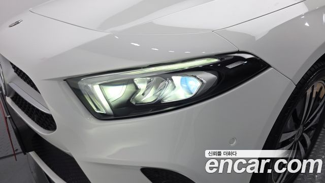 Mercedes-Benz A-Class (W177) A220 Sedan 2021 — фото 22