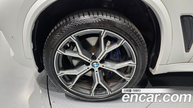 BMW X5 (G05) xDrive 40i M Sport 2022 — фото 5