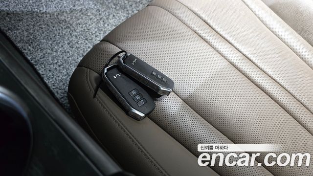 Kia K8 Hybrid Noblesse 2022 — фото 15