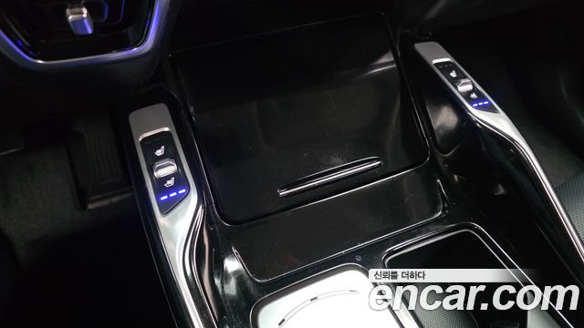 Kia Sorento (IV) Gasoline 2.5T 2WD Noblesse 2021 — фото 16