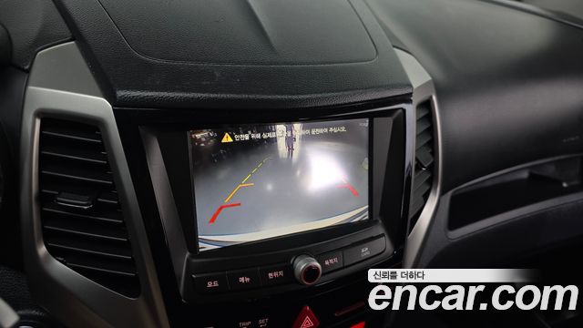 KG Mobility (SsangYong) Tivoli LX 2WD HI-DLX 2015 — фото 18