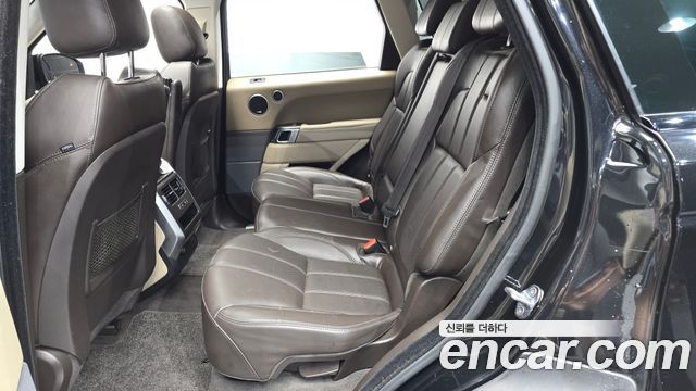 Land Rover Range Rover Sport (II) 3.0 SDV6 HSE Dynamic 2017 — фото 11