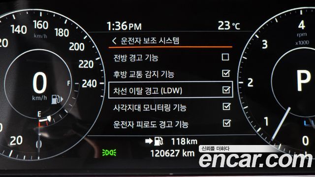 Land Rover Range Rover Sport (II) 3.0 SDV6 HSE Dynamic 2017 — фото 20