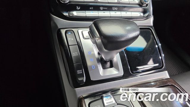 Genesis EQ900 3.8 GDI AWD Luxury 2018 — фото 9