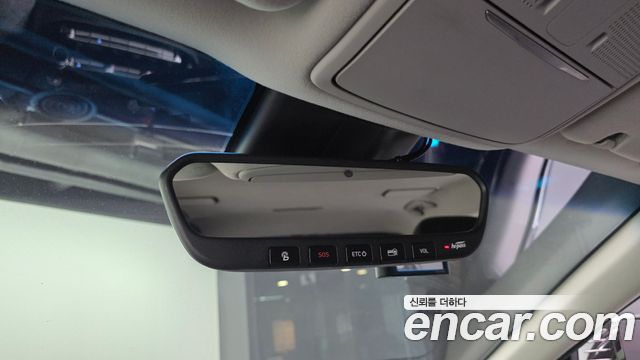Genesis EQ900 3.8 GDI AWD Luxury 2018 — фото 17