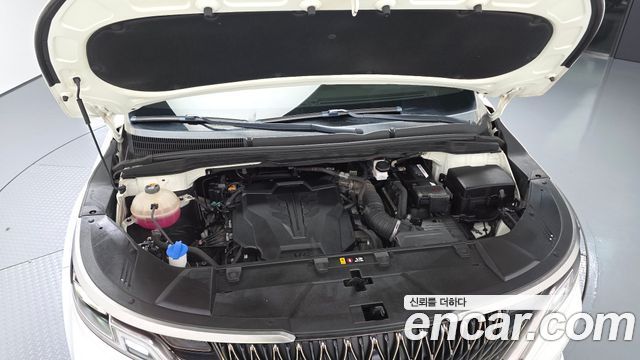 Kia Carnival (IV) Gasoline 7-Seater Hi-Limousine Signature 2023 — фото 6