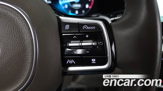Kia Carnival (IV) Gasoline 7-Seater Hi-Limousine Signature 2023 — фото 17