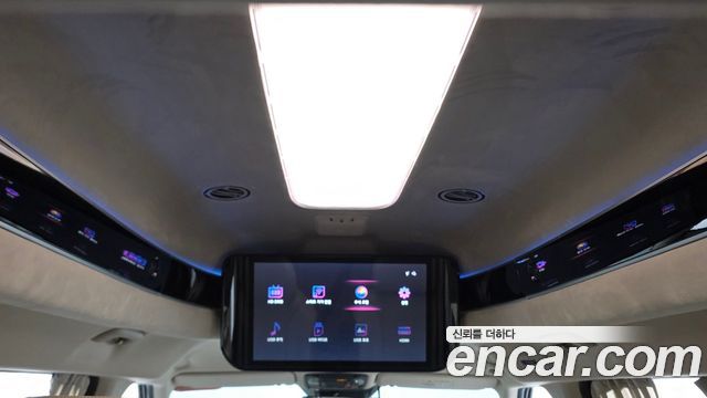 Kia Carnival (IV) Gasoline 7-Seater Hi-Limousine Signature 2023 — фото 28