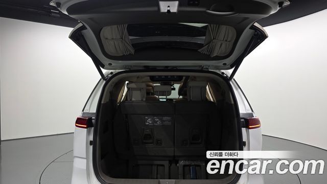 Kia Carnival (IV) Gasoline 7-Seater Hi-Limousine Signature 2023 — фото 32