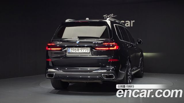 BMW X7 (G07) xDrive 40i M Sport 6STR 2025 — фото 4