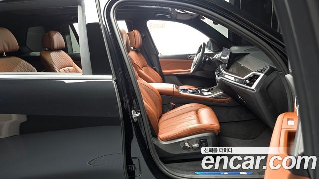 BMW X7 (G07) xDrive 40i M Sport 6STR 2025 — фото 26