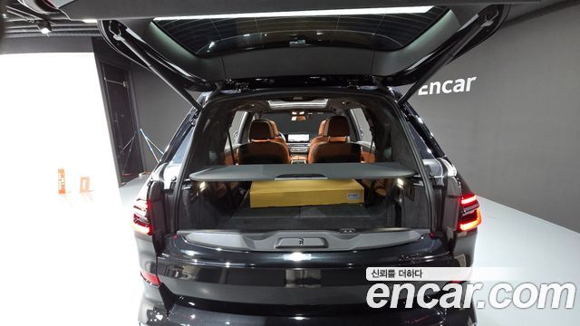 BMW X7 (G07) xDrive 40i M Sport 6STR 2025 — фото 31