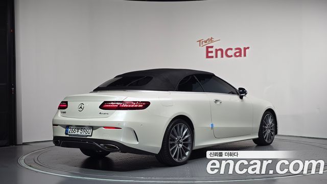 Mercedes-Benz E-Class (W213) E450 4MATIC Cabriolet 2021 — фото 2