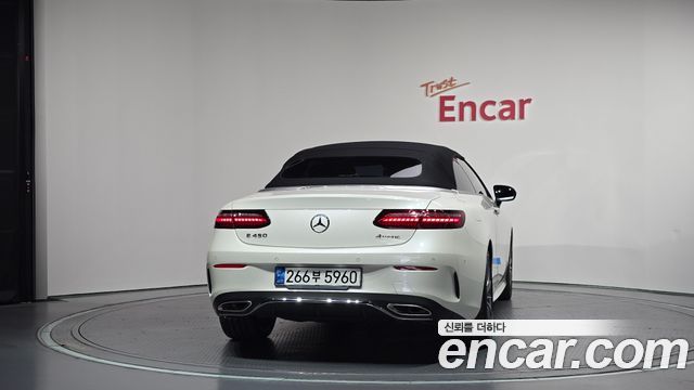 Mercedes-Benz E-Class (W213) E450 4MATIC Cabriolet 2021 — фото 4