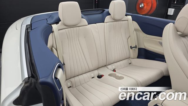 Mercedes-Benz E-Class (W213) E450 4MATIC Cabriolet 2021 — фото 11