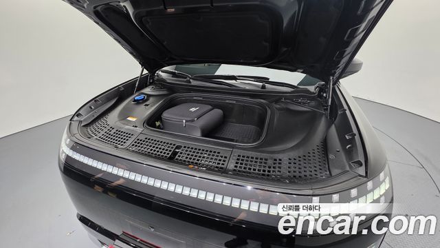Hyundai Ioniq 9 Performance Type AWD 6-Seater Prestige 2025 — фото 6