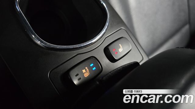 KG Mobility (SsangYong) Style Korando C 2.2 RX 2WD High DLX 2017 — фото 18