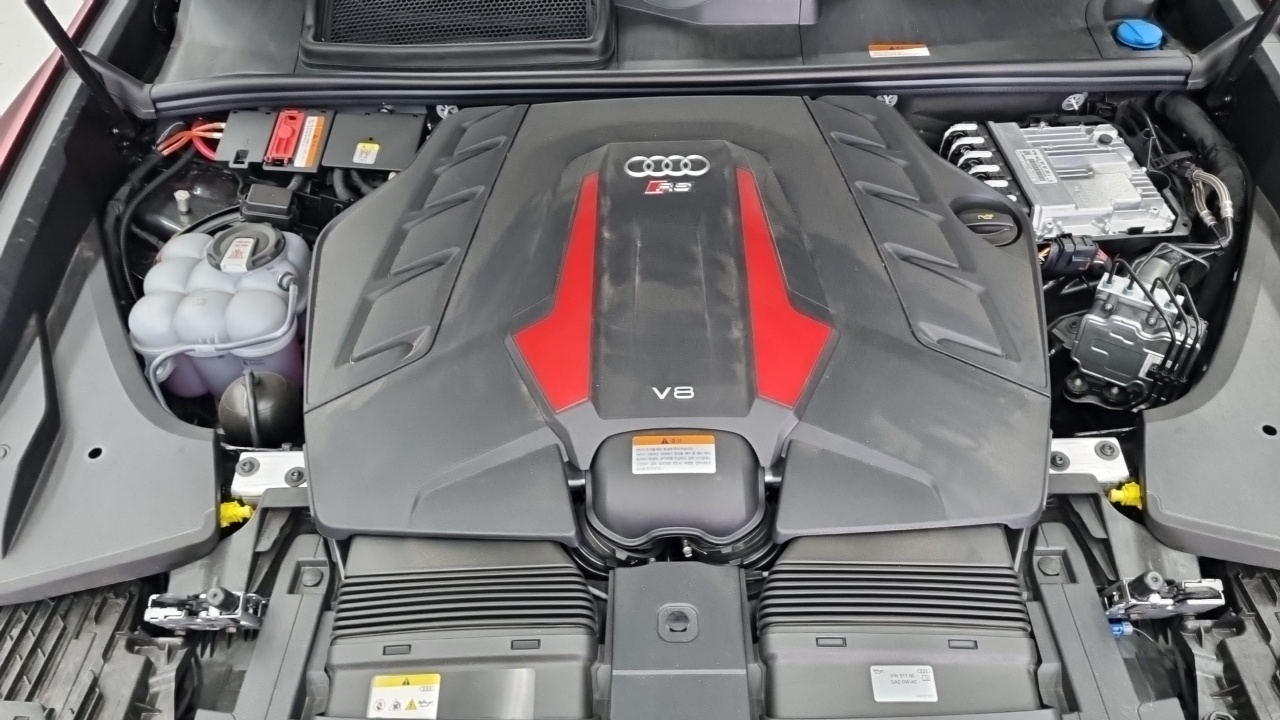 Audi RSQ8 (4M) 4.0 TFSI Quattro Performance 2025 — фото 6