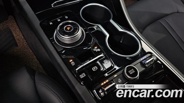 Kia K5 (III) 2.0 Prestige 2023 — фото 9
