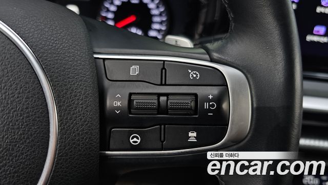 Kia K5 (III) 2.0 Prestige 2023 — фото 18