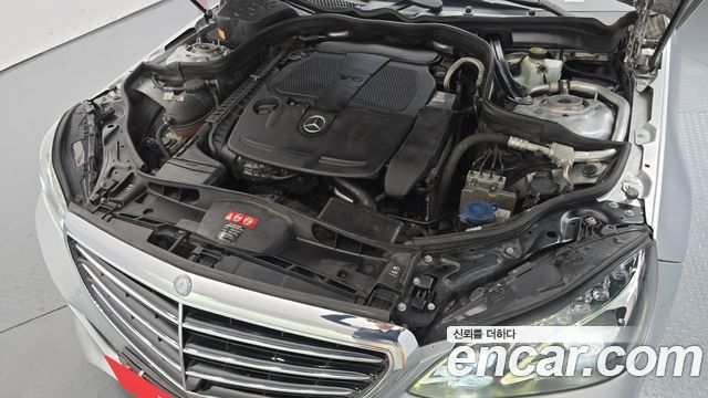 Mercedes-Benz E-Class (W212) E300 Elegance 2015 — фото 6