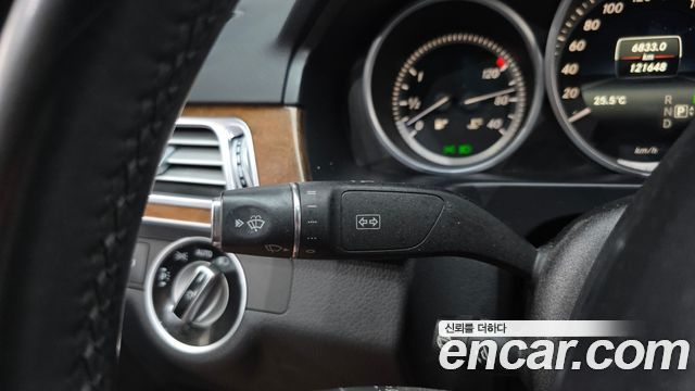 Mercedes-Benz E-Class (W212) E300 Elegance 2015 — фото 17