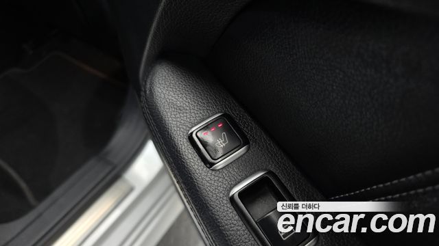 Mercedes-Benz E-Class (W212) E300 Elegance 2015 — фото 18