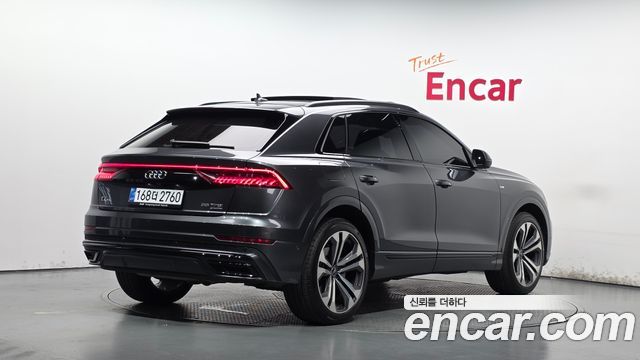 Audi Q8 (4M) 55 TFSI Quattro Premium 2023 — фото 2