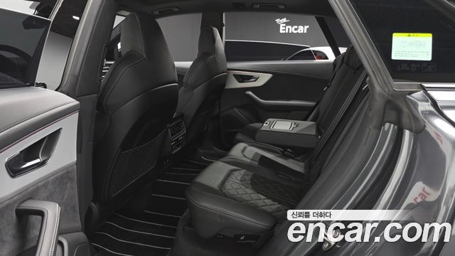 Audi Q8 (4M) 55 TFSI Quattro Premium 2023 — фото 11