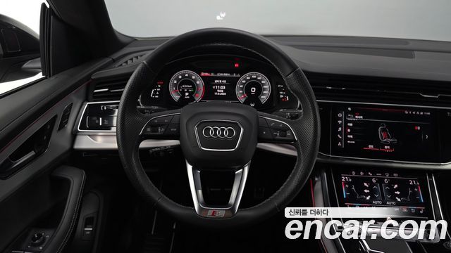 Audi Q8 (4M) 55 TFSI Quattro Premium 2023 — фото 14