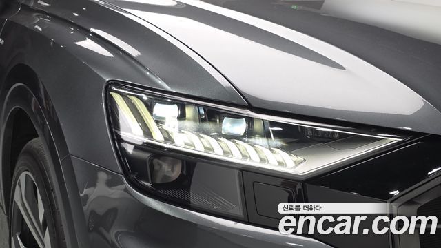 Audi Q8 (4M) 55 TFSI Quattro Premium 2023 — фото 22