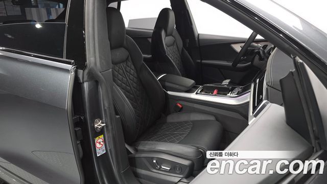 Audi Q8 (4M) 55 TFSI Quattro Premium 2023 — фото 26