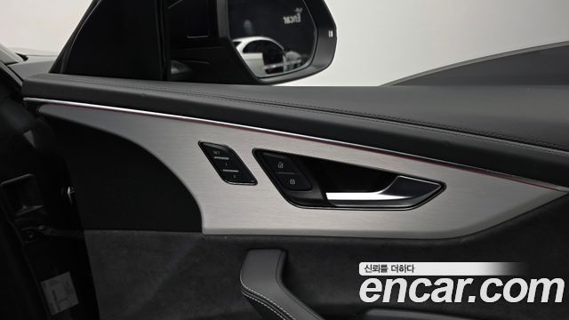 Audi Q8 (4M) 55 TFSI Quattro Premium 2023 — фото 28